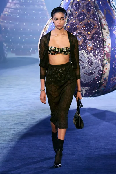 Look 39